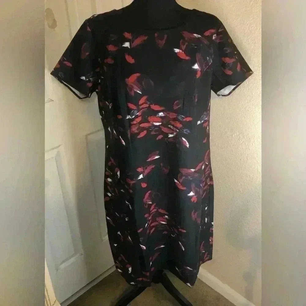 Women’s Red/burgundy and black dress size 16